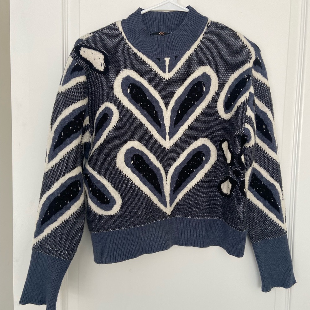 Blue and White Heart Pattern Sweater